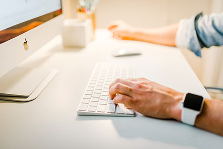 How Much Should You Be Spending on Business?